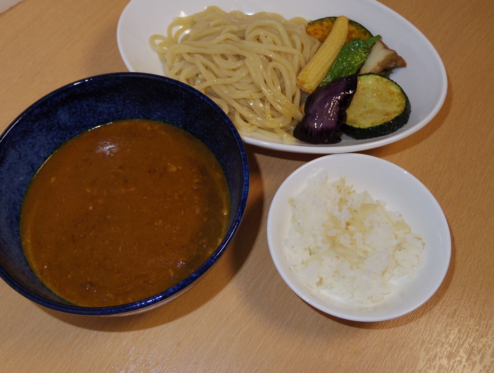 キーマカレーつけ麺2.jpg